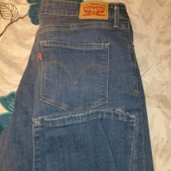 Levi Strauss gorgeous skinny jeans 32 - Picture 3 of 4